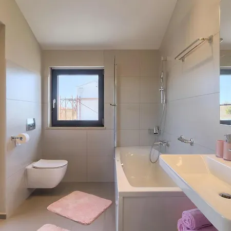 Eleonora Holiday home Porec