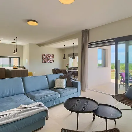 Eleonora Holiday home