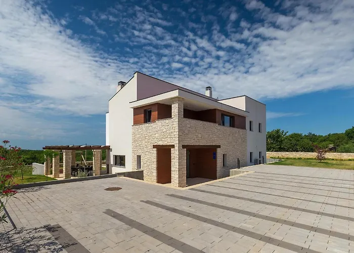 Eleonora Feriehus Poreč